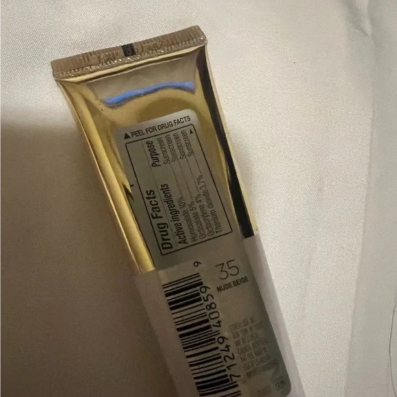 loreal makeup bundle - Picture 5 of 8